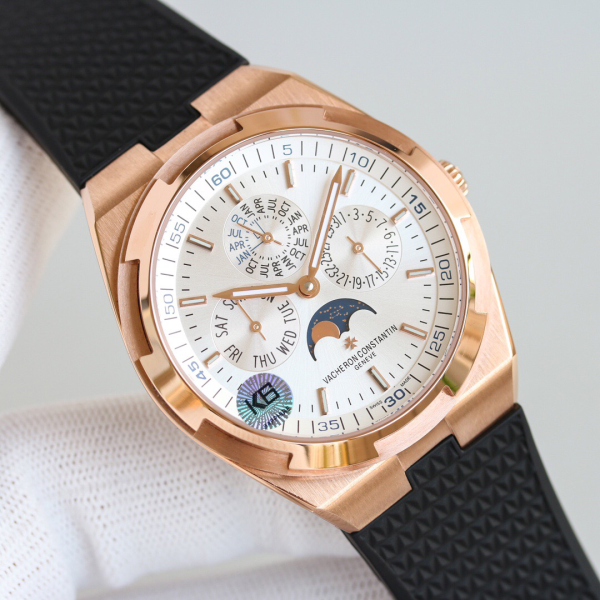 Vacheron Constantin Overseas Men's Perpetual Calendar with Luminescence - Image 2