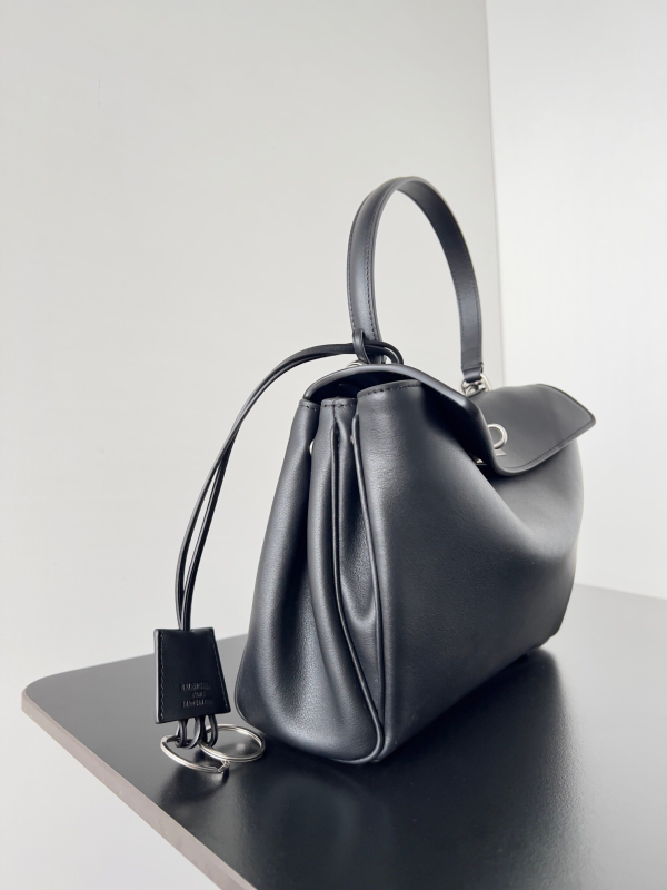 𝐁𝐚𝐥𝐞𝐧𝐜𝐢𝐡𝐡𝐠𝐚  𝐑𝐨𝐝𝐞𝐨 Women's New Bags - Image 3