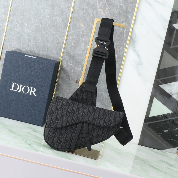 Christian Dior Men's Saddle Bag Adjustable Shoulder Strap - Image 2