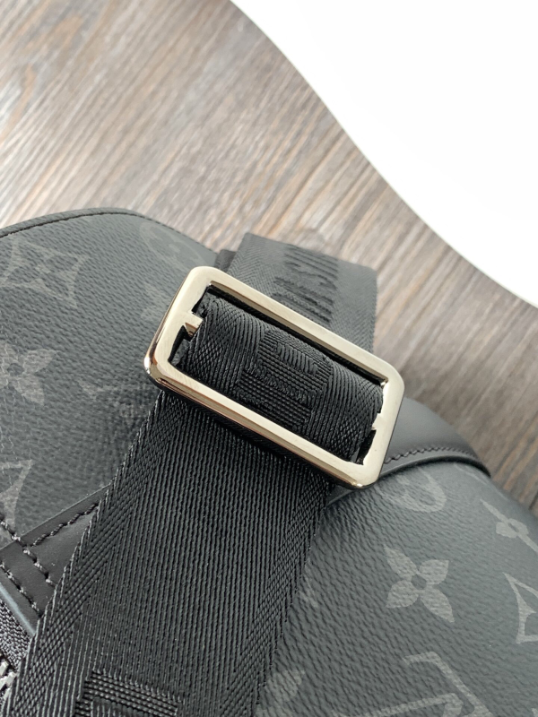 LV CIYT KEEPALL Handbags Men's Fashion Bags - Image 8