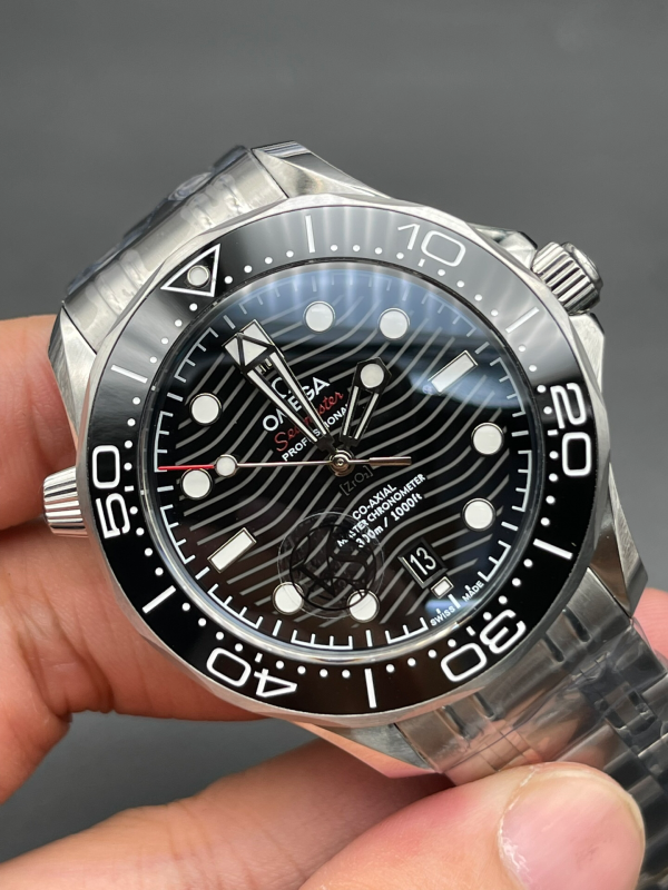 Omega Seamaster Hot Sale Men's Automatic Mechanical Watch Wave Pattern Dial Steel Strap 42mm