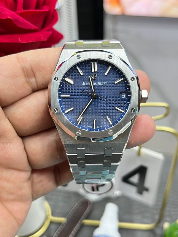 Audemars Piguet Royal Oak Offshore 50th Anniversary Men's Mechanical Watch Calendar
