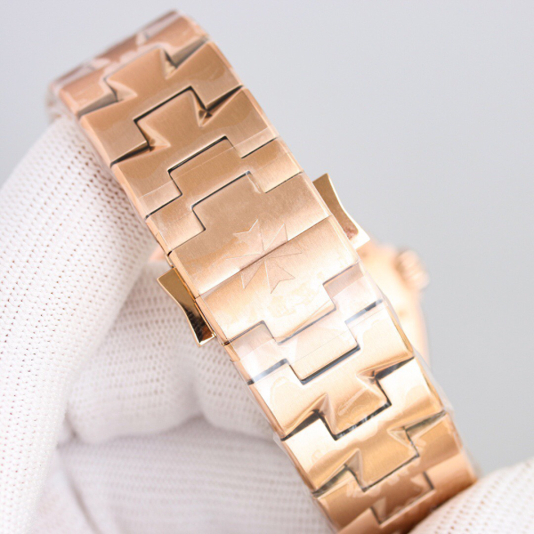 Vacheron Constantin fine imitation luxury rose gold watch Overseas collection - Image 5