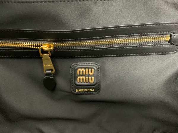 MIU MIU Women's Briefcase Large Capacity Lightweight - Image 7