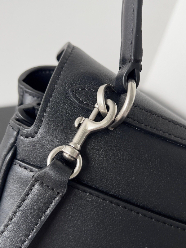𝐁𝐚𝐥𝐞𝐧𝐜𝐢𝐡𝐡𝐠𝐚  𝐑𝐨𝐝𝐞𝐨 Women's New Bags - Image 7