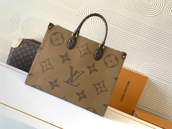 LV Onthego Women's Handbag Shoulder Bag Oversized Capacity