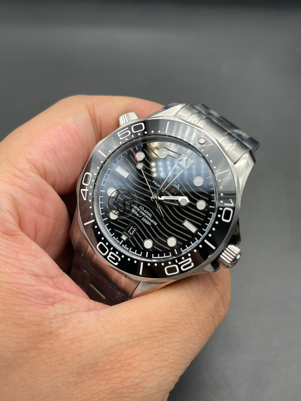 Omega Seamaster Hot Sale Men's Automatic Mechanical Watch Wave Pattern Dial Steel Strap 42mm - Image 4
