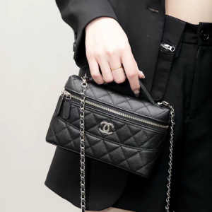 Chanel New 25C Women's Lunchbox Bag Chain Bag Small