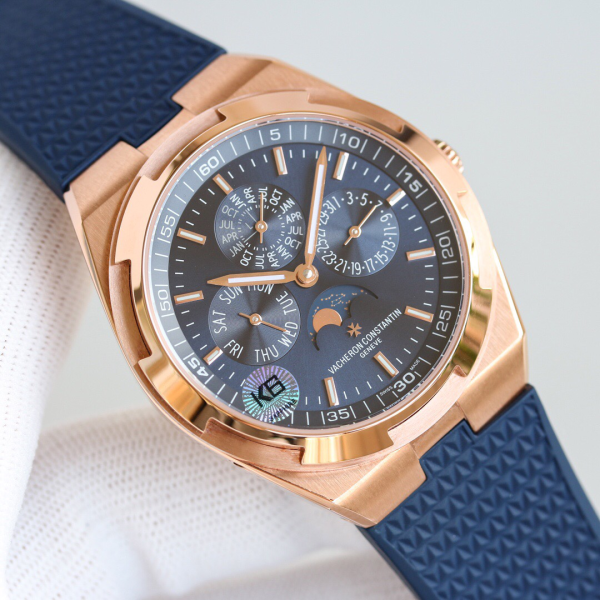 Vacheron Constantin Overseas Men's Perpetual Calendar with Luminescence - Image 3