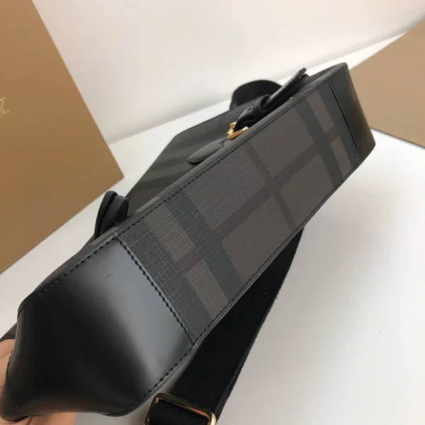 Backpack Size:32.7.25 Code:550678 - Image 2
