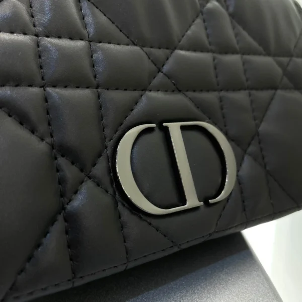 30 montaigne diamond rattan check - Image 8