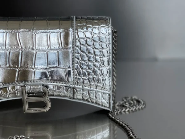 Balenciag Model No.:199 Size:19X12X5cm - Image 6