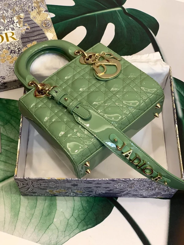 ABCDior Calf Patent Leather Rattan Check Handbag Size:20 x 16.5 x 8cm - Image 2