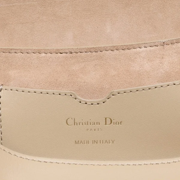 Bobby East-West Underarm Bag Handbag Ref: 2029 Size 22x13x5cm - Image 2