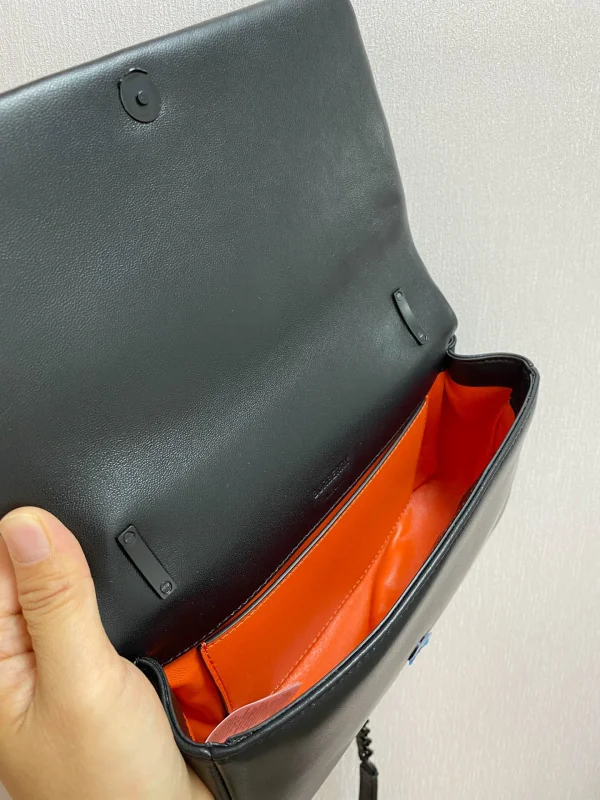 Backpack Size:22.5 x 4 x 13.5cm Code:650678 - Image 3