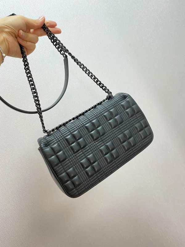 Backpack Size:22.5 x 4 x 13.5cm Code:650678 - Image 9