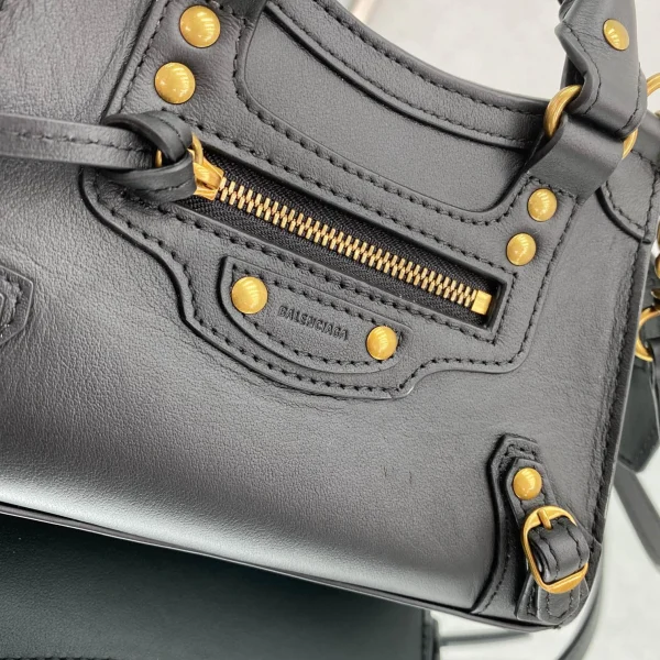 Balenciag* Neo Classic biker bag Model: 1993 Size: 13.5*18*7.5*12cm - Image 6