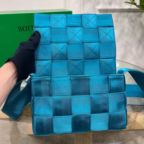 BV Bottega Veneta bag Size: 26x6cm Peacock blue - Image 3